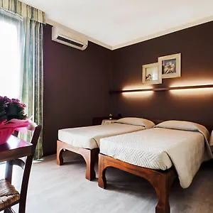 Guest house Il Fiordaliso Foresteria, Busto Arsizio